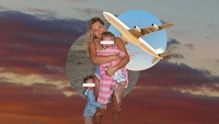 Toată lumea a crezut că e însărcinată după ce i s-a făcut rău în avion! Katie Bates spune ce se întâmplă de fapt