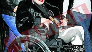 Liz Taylor seamana cu Michael Jackson