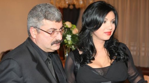 Un apropiat îşi face griji pentru Adriana Bahmuţeanu! Acesta crede că soţia lui Prigoană va sfârşi ca Elodia