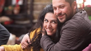 AUGUSTIN VIZIRU, hărţuit în club de o ”gonflabilă”! A fugit la mare fără DOINIŢA şi...