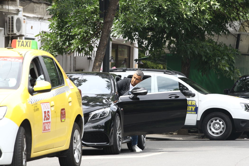 Remus Truică și-a achiziționat un Mercedes pe care a plătit puțin peste 300.000 de euro