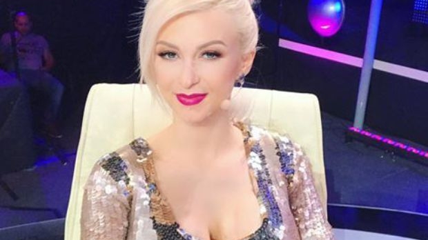 Primele imagini cu Andreea Bălan după ce a născut