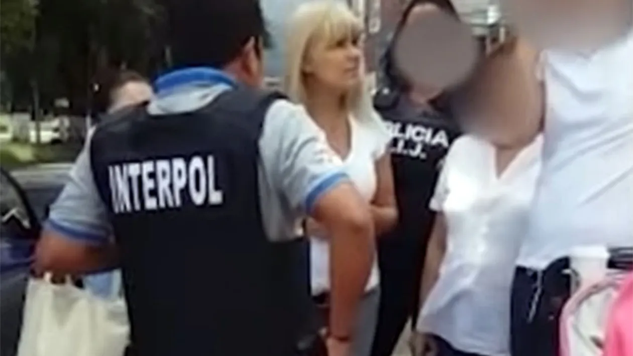 ULTIMA ORA. Ce s-a intamplat cu fetita de 15 zile a Elenei Udrea, dupa ce mama ei a fost retinuta de Interpol
