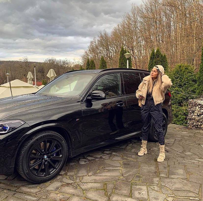 Gina Alexandra Tătulescu este o prezență sexy, care are cu ce să își impresioneze admiratorii de pe rețelele de socializare