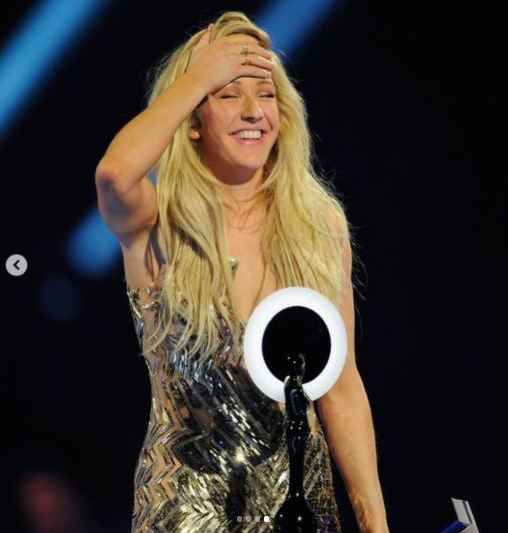 Ellie Goulding a dezvăluit că este însărcinată în 8 luni: “Am aflat sexul bebelușului”. Artista și soțul ei, Caspar Jopling, sunt nerăbdători pentru ziua cea mare