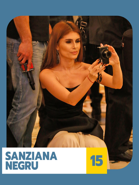 Sexy-vedetele din TOP 30 care au revoluționat arta fotografiei pe plajă! EXPLOZIV! Antonia, Lora, Jojo… Pffooaa!