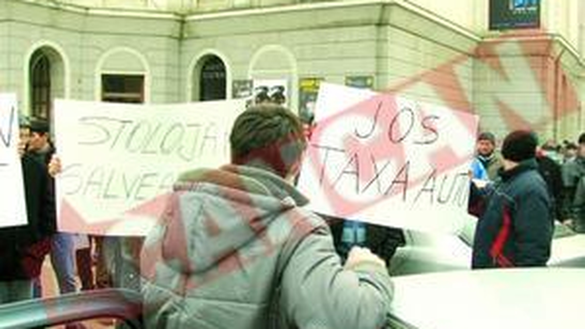 Taxa auto bate Constitutia Romaniei