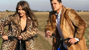 Cove se umlfă-n pene după ce a pus mâna pe două emisiuni la PRO TV: ”Sunt cea mai mare vedetă a PRO TV-ului!”