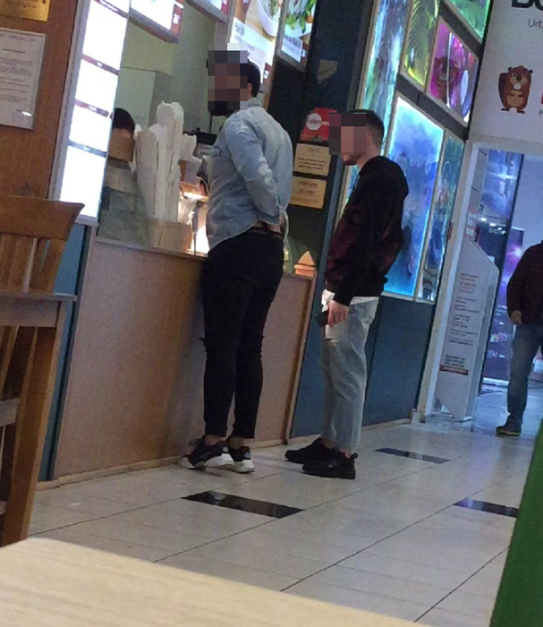 Ex-iubitul lui Răzvan Ciobanu a ieșit la mall cu un bărbat