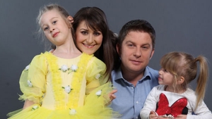 Secretele familiei Bartoş! Află cum petrec sărbătorile de iarnă şi ce vor fetele lui Pavel de la Moş Nicolae