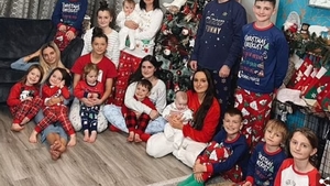 Povestea cuplului care are 22 de copii! La câţi ani a rămas însărcinată mama eroină pentru prima dată