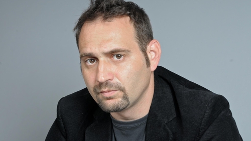 „Celentano” din Las Fierbinți, confesiuni uimitoare! Cum a fost la un pas să lucreze la Antena 1