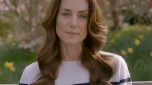 Imaginile şocante cu Kate Middleton, care i-au bulversat pe fabricanţii de teorii ale conspiraţiei: "Este o sosie, nu are cum să fie ea"