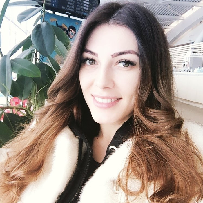 ILINCA VANDICI s-a întors din vacanţă şi povestit TOT: ”Ne-am… ”