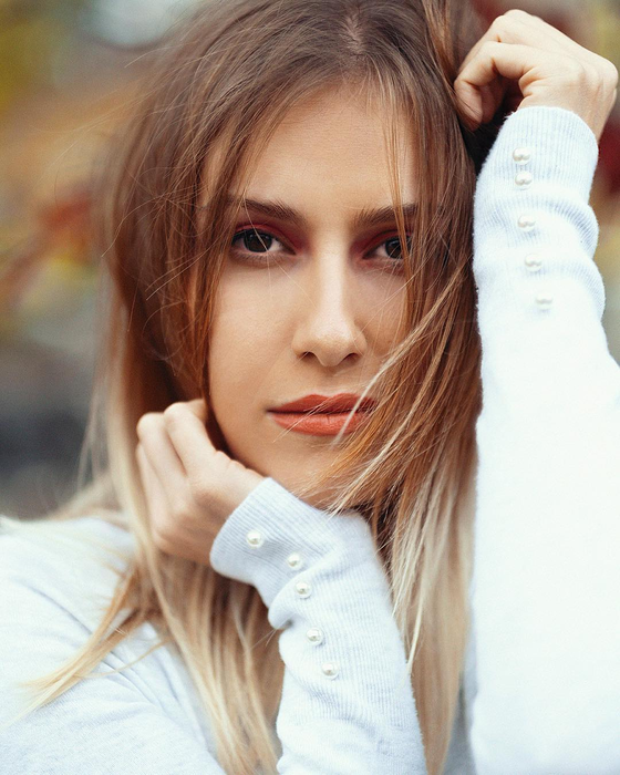 Imagini intime cu Ester Peony, câștigătoarea Eurovision România 2019, făcute publice