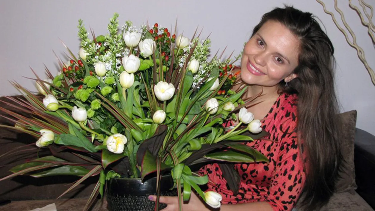 Astazi este ziua Cristinei Siscanu! VEZI ce cadou a primit de la Madalin Ionescu