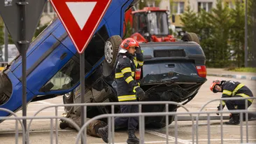 Permise pe șpagă, șoferi pe șosele. Moștenirea toxică a anilor în care carnetul auto se cumpăra