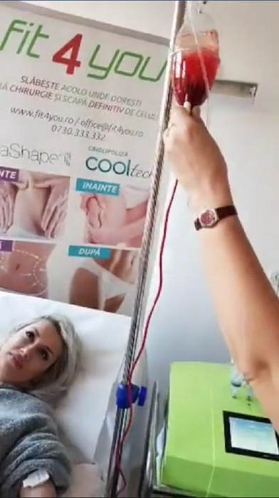 FOTO / Raluca de la „Bambi”, cu branulă în mână în cabinetul medicului: „Am leşinat”. Ce i s-a întâmplat artistei