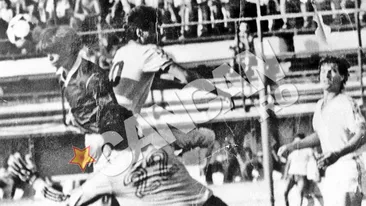 Rapid implineste intr-o saptamana 89 de ani - Imagini de colectie cu Nicu Gheara in tricoul alb-visiniu!