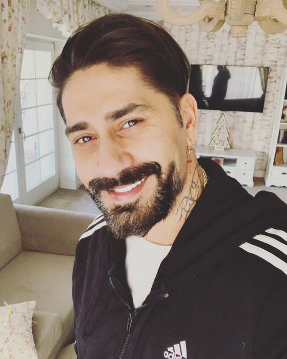 Imagini surprinzătoare cu tatăl lui Connect-R! La 65 de ani este într-o formă de zile mari. „O forță și o vitalitate incredibilă”