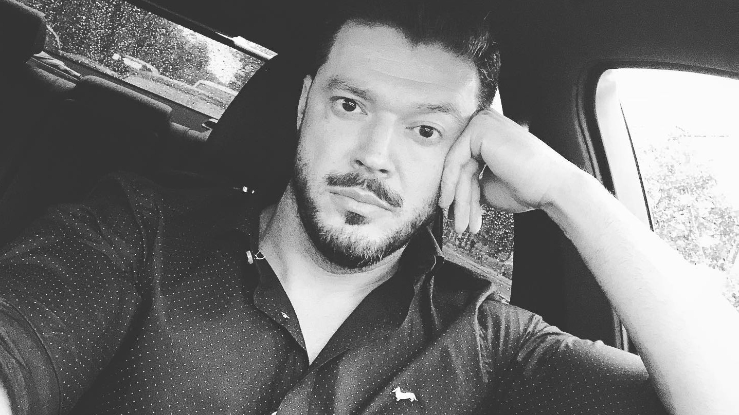 Victor Slav, tras pe dreapta de un polițist după ce a încălcat legea. Prezentatorul de la Kanal D a mai rămas fără permis în trecut