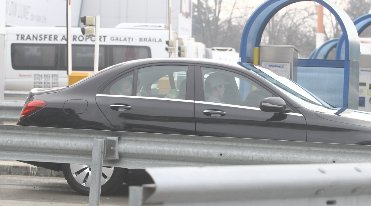 Simona Halep a revenit azi în ţară! Imagini LIVE de pe Aeroportul Otopeni