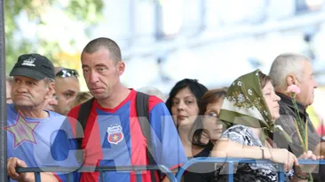 Ce nu s-a văzut la priveghiul lui Vadim! Nici camerele de filmat ale televiziunilor nu au surprins asta!