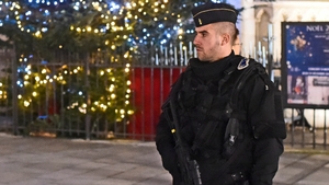 Un tânăr a fost arestat după ce s-a aflat că plănuia un atentat în noaptea de Revelion, în Franţa! Autorităţile sunt în alertă