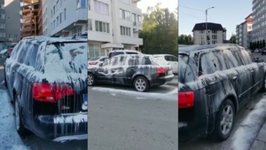 Imagini incredibile. Un bărbat din Suceava și-a găsit mașina acoperită de făină si ouă
