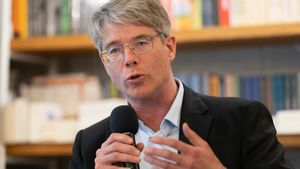 Un reputat istoric străin avertiza asupra lui Călin Georgescu încă din 2022. Ce a spus istoricul