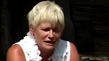 Ultimul viral despre Monica Tatoiu! Dedicatie speciala intr-o parodie dupa noua melodie a trupei Taxi! „Esti pensionabila si expirabila!”