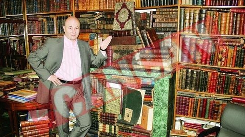 Codrin Stefanescu, politicianul bibliofil si hipiot