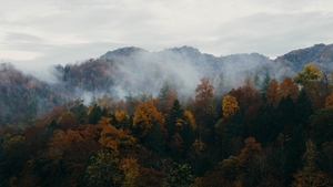 PROGNOZA METEO 10 OCTOMBRIE: Cer temporar noros