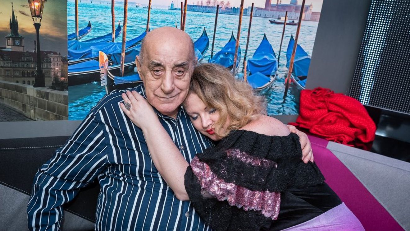 Oana Lis, răpusă de durere. Din păcate, Viorel Lis are în continuare grave probleme de sănătate