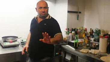 Iesire nocturna cu o bruneta misterioasa. Vezi cum si-a facut de cap Catalin Scarlatescu, tarziu in noapte!