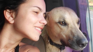 Inna si-a facut prieten tocmai in Costa Rica!