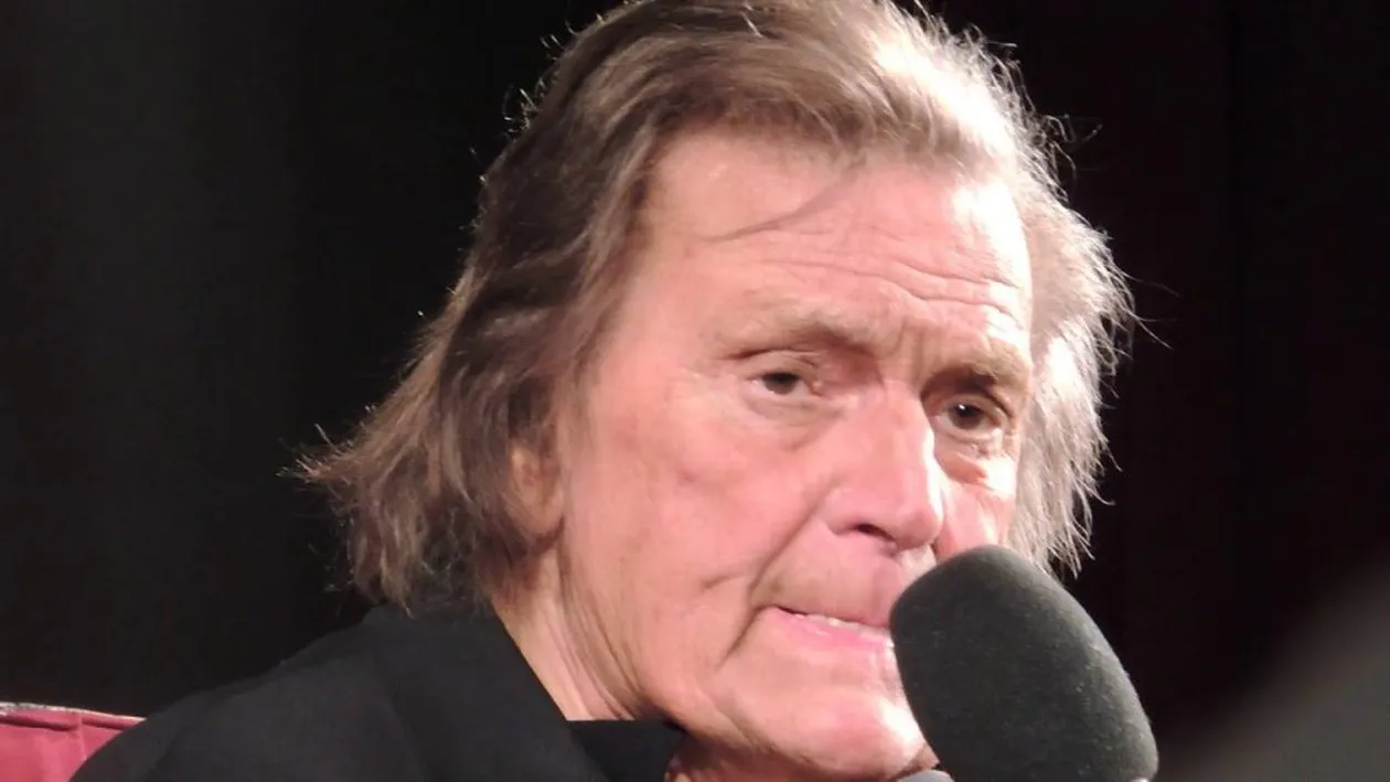 Ce se întâmplă în aceste momente cu Florin Piersic. Apropiații actorului au rugat medicii să nu discute cu presa