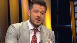 Victor Slav și-a surprins fanii cu un mesaj ambiguu. Aceștia au reacționat: ”Omule frumos, ce-ți lipsește?”