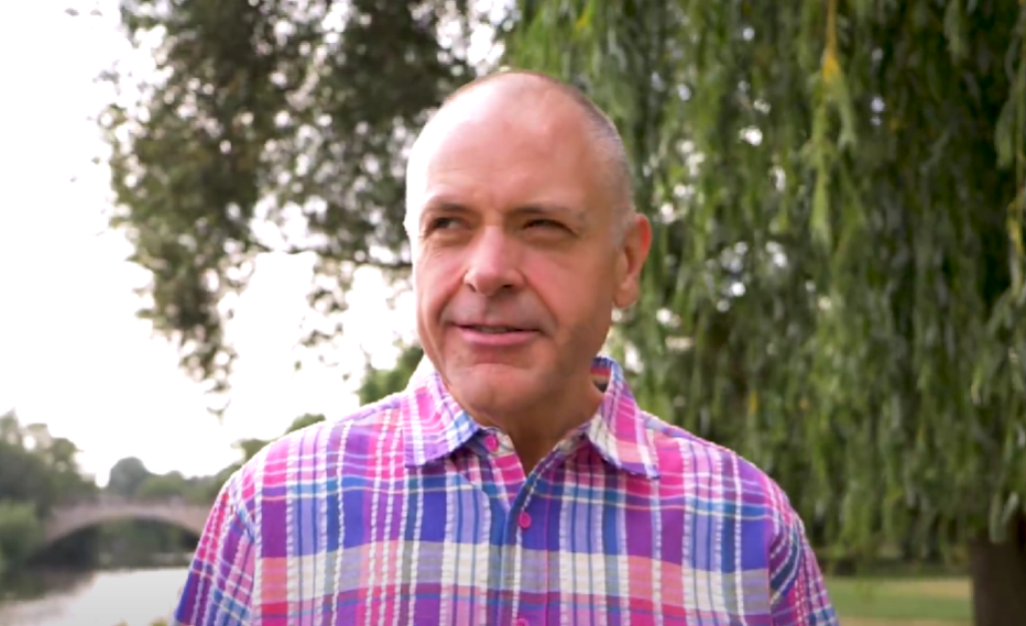Dave Lancaster a slăbit 127 de kilograme/ Sursa foto: Captură Youtube @ 
Slimming World
