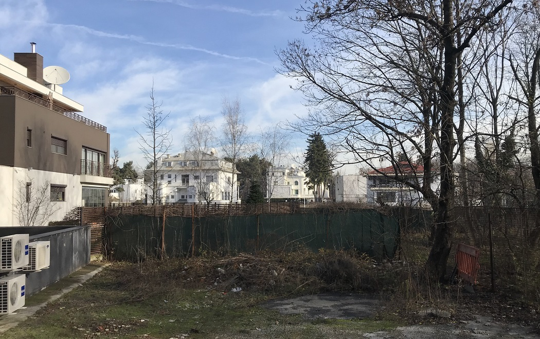 Zona în care ar urma să se ridice ansamblul imobiliar