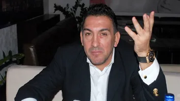 VIDEO Ilie a iesit la cofetarie! Cui i-a oferit fostul antrenor al Stelei o prajitura ziua in amiaza mare!