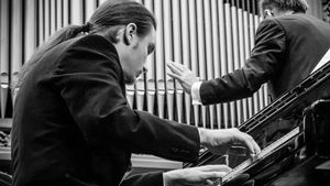 EXCLUSIV. O nouă mărturie cutremurătoare la procesul Colectiv. Avocatul și pianistul Alex Penescu: "Nu pot să îmi tai mâncarea în farfurie cu tacâmurile"