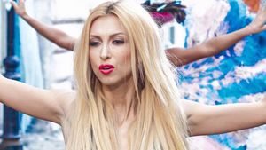 A facut-o si pe ASTA! Andreea Balan, cu sanii la vedere in fata tuturor! "Ti se vede..."