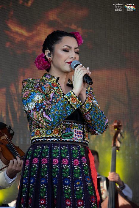 Andra este una dintre cele mai talentate cântărețe