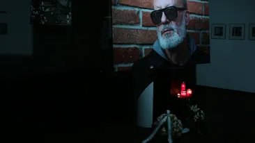 Primele imagini de la priveghiul lui Andrei Gheorghe! Jurnalistul va fi incinerat sâmbătă