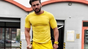 Dorian Popa, de urgență la spital! Artistul a ajuns în cârje: “Nu suport să te văd așa...“