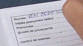 30 de elevi din Pitesti s-au semnat pe foile de examen de la BAC cu numele folosit de profesor drept model!
