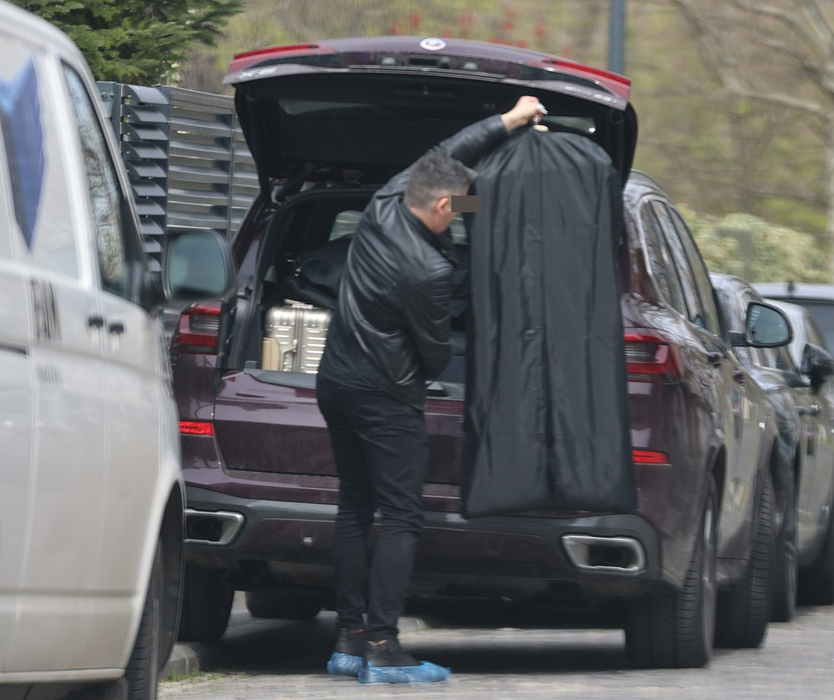 Simona Halep și-a luat hainele din vila în care a locuit cu Toni Iuruc (SURSA FOTO: CANCAN.RO)