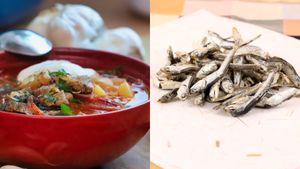 Cât costă o ciorbă sau o porție de hamsii pe litoralul românesc, în luna iunie 2025