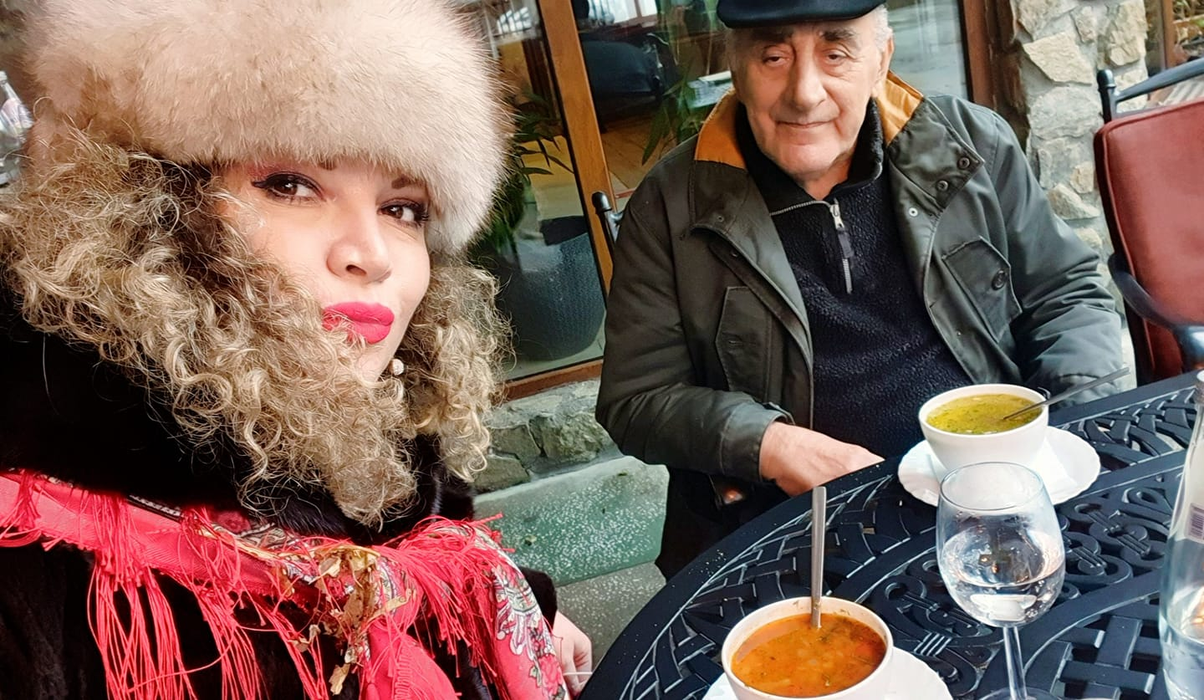 Cum arată mormântul lui Viorel Lis. Fostul edil al Capitalei și-a ales poza pentru cruce: ”Este scump și să mori”